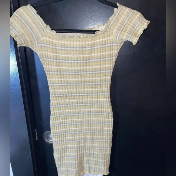 MAY PINK MINI RIBBED  SHORT SLEEVE YELLOW STRIPE BUTTON DOWN DRESS SMALL - Picture 12 of 13
